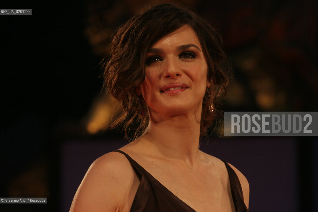04_9_06 - 63 VENICE FILM FESTIVAL - RED CARPET FILM THE FOUNTAIN - THE ACTRESS RACHEL WEISZ ©Graziano Arici/Rosebud2