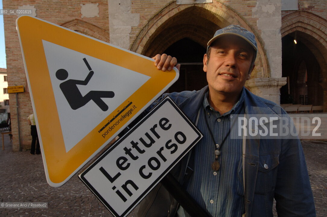 PORDENONE 23/09/06 - THE WRITER FEDERICO MOCCIA @ Graziano Arici/Rosebud2 LETTERATURA