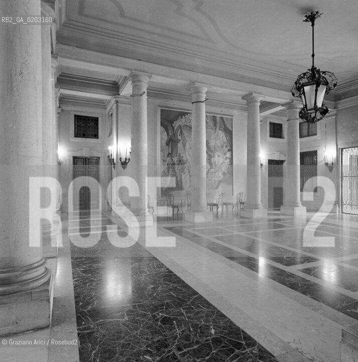 VENEZIA 1983 ATRIO DI PALAZZO GRASSI © ARCHIVIO Graziano Arici/Rosebud2  ATRIO SALONE INTERNI PALAZZO GRASSI