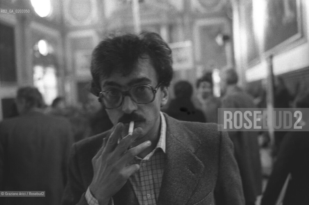 VENEZIA 1977 RINIO BRUTTOMESSO © ARCHIVIO Graziano Arici/Rosebud2  CONVEGNO BIENNALE 77 IL DISSENSO CULTURALE SCUOLA GRANDE SAN GIOVANNI EVANGELISTA DIRETTORE RINIO BRUTTOMESSO RIFLESSIONI PER IL FUTURO CONVEGNO SULLA BIENNALE 1974-1977