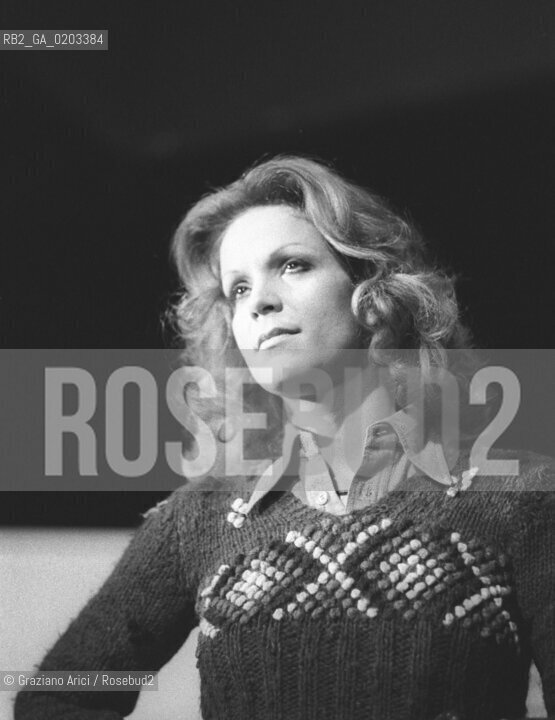 VENEZIA 1978 PRIMO PIANO LUCIA ROLI © ARCHIVIO Graziano Arici/Rosebud2  RAGAZZA POSE PROFILI LUCIA ROLI