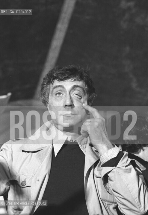 TRIESTE 1977 PRIMO PIANO FRANCO BASAGLIA © ARCHIVIO Graziano Arici/Rosebud2  RESEAU PSICHIATRI INCONTRO PSICHIATRIA FRANCO BASAGLIA PAZIENTI OSPEDALE PSICHIATRICO