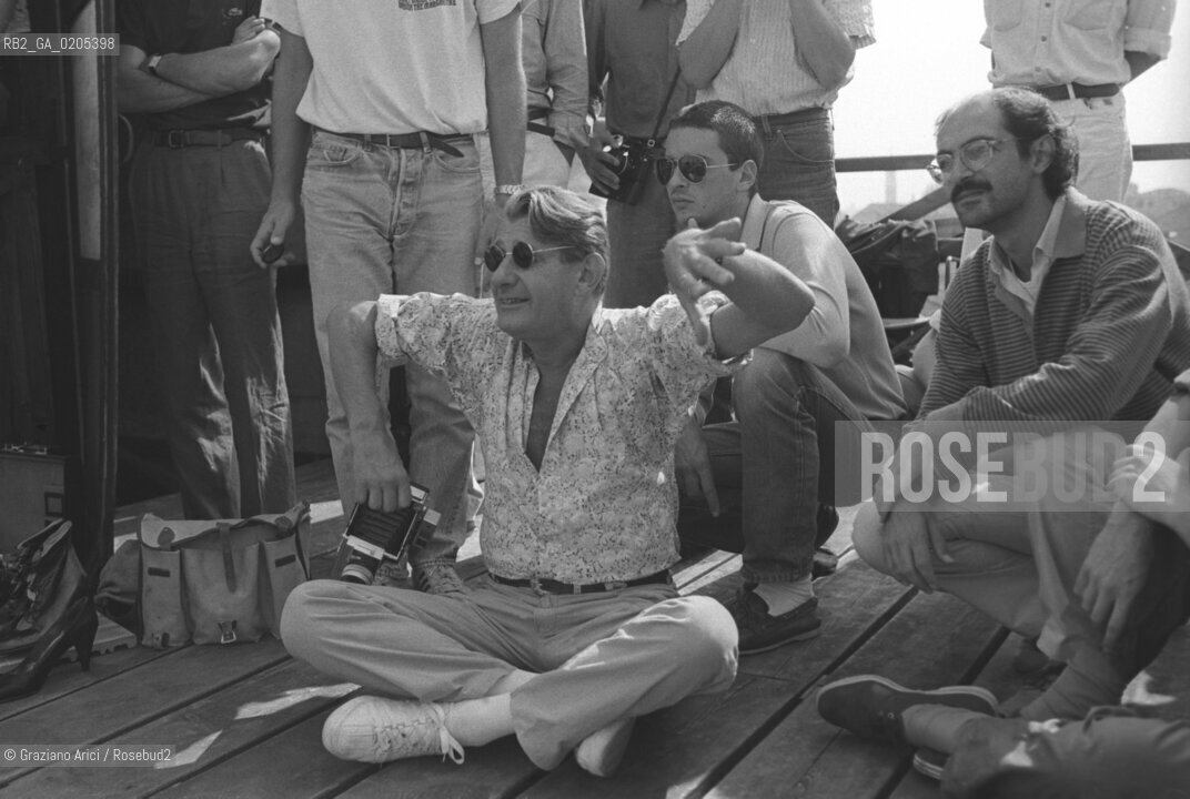 VENEZIA 1984 WORKS SHOP DEL FOTOGRAFO TEDESCO HELMUT NEWTON © ARCHIVIO Graziano Arici/Rosebud2  VENEZIA 79 LA FOTOGRAFIA WORKS SHOP PALAZZO FORTUNY ESTERNI