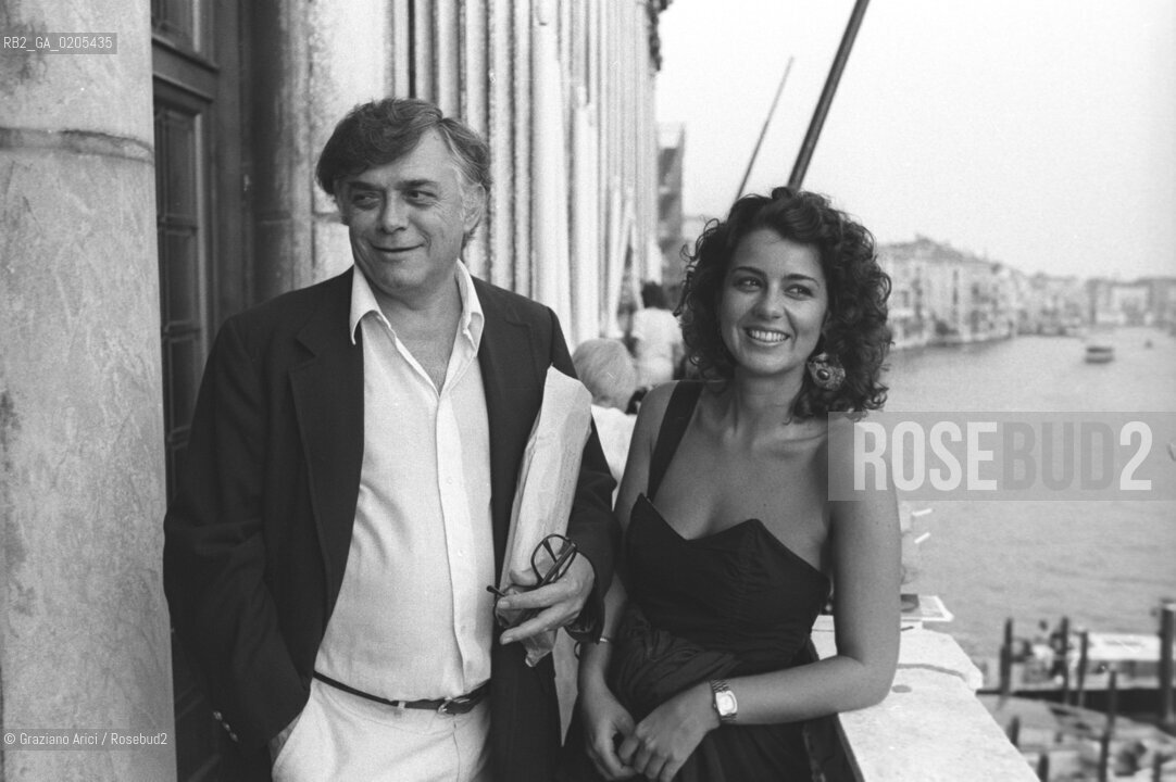 VENEZIA 1985 ARCHITETTO               E RAGAZZA © ARCHIVIO Graziano Arici/Rosebud2 