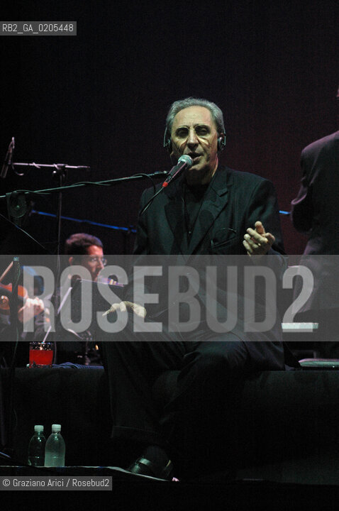VENICE 5/07/07 - CONCERTO OF THE COMPOSER AND SINGER FRANCO BATTIATO IN ST. MARKS SQUARE ©Graziano Arici/Rosebud2 CANTANTE MUSICA POP ROCK