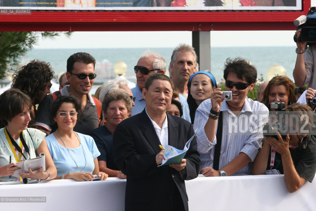 30_08_2007 - VENICE - 64TH FILM FESTIVAL - FILM KANTOKU BANZAI! GLORY OF THE FILMMAKER! - RED CARPET THE DIRECTOR TAKESHI KITANO ©Graziano Arici/Rosebud2