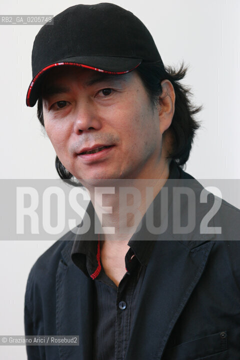 01_09_2007 - VENICE - 64TH FILM FESTIVAL - FILM GEOMEN TANGYI SONYEO OI (WITH A GIRL OF BLACK SOIL) THE DIRECTOR JEON SOO-IL  ©Graziano Arici/Rosebud2