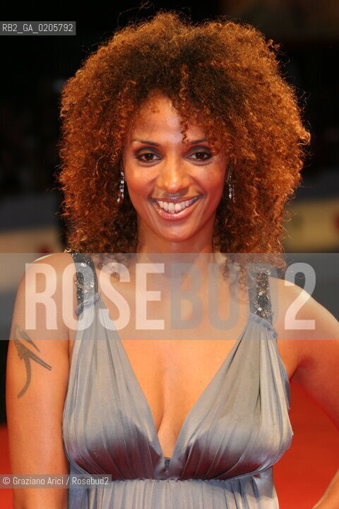 01_09_2007 - VENICE - 64TH FILM FESTIVAL - RED CARPET  FILM ITS A FREE WORLD... THE ACTRESS JULIET ELLIS ©Graziano Arici/Rosebud2