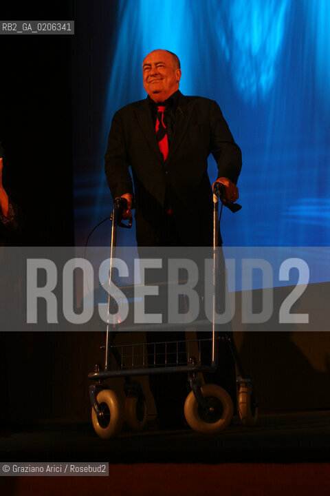 08_09_2007 - VENICE - 64TH FILM FESTIVAL - OFFICIAL AWARDS - GOLDEN LION FOR THE LIFE ACHIEVEMENT TO BERNARDO BERTOLUCCI ©Graziano Arici/Rosebud2 ©Graziano Arici/Rosebud2