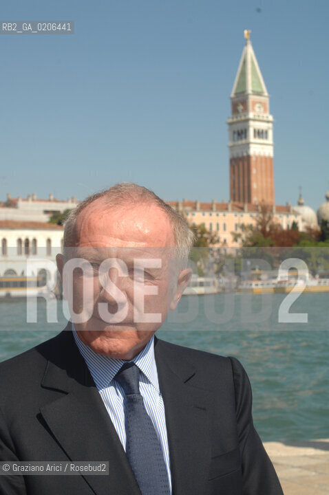 VENICE 20/09/07 - CERIMONY OF CONSIGNEMENT OF THE PUNTA DELLA DOGANA TO FRANCOIS PINAULT TO BUILD THE NEW ART CONTEMPORANY MUSEUM IN VENICE WITH THE ARCHITECT TADAO ANDO AND THE MAYOR MASSIMO CACCIARI ©Graziano Arici/Rosebud2 ARTE