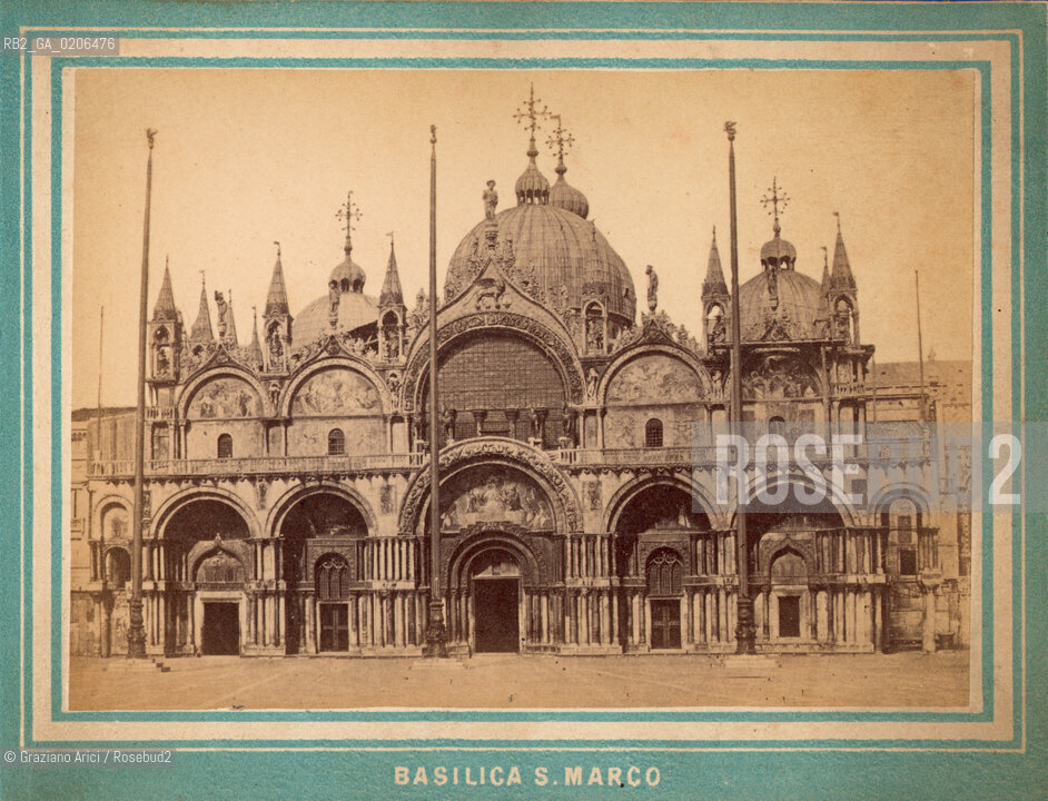 -VENEZIA, EDIZIONI TESTOLINI, BASILICA DI S. MARCO, SENZA DATA. STAMPA ALLALBUMINA INCOLLATA SU CARTONE CONTENUTA NELLALBUM A SOFFIETTO RICORDO DI VENEZIA, CM 15,3X11,7  ©ARCHIVIO Graziano Arici/Rosebud2  FOTOANTICHE.-VENICE, EDIZIONI TESTOLINI, BASILICA DI  S. MARCO, UNDATED. ALBUMEN PHOTOGRAPH MOUNTED ON CARDBOARD IN THE ALBUM RICORDO DI VENEZIA, CM 15,3X11,7 ©Graziano Arici/Rosebud2 