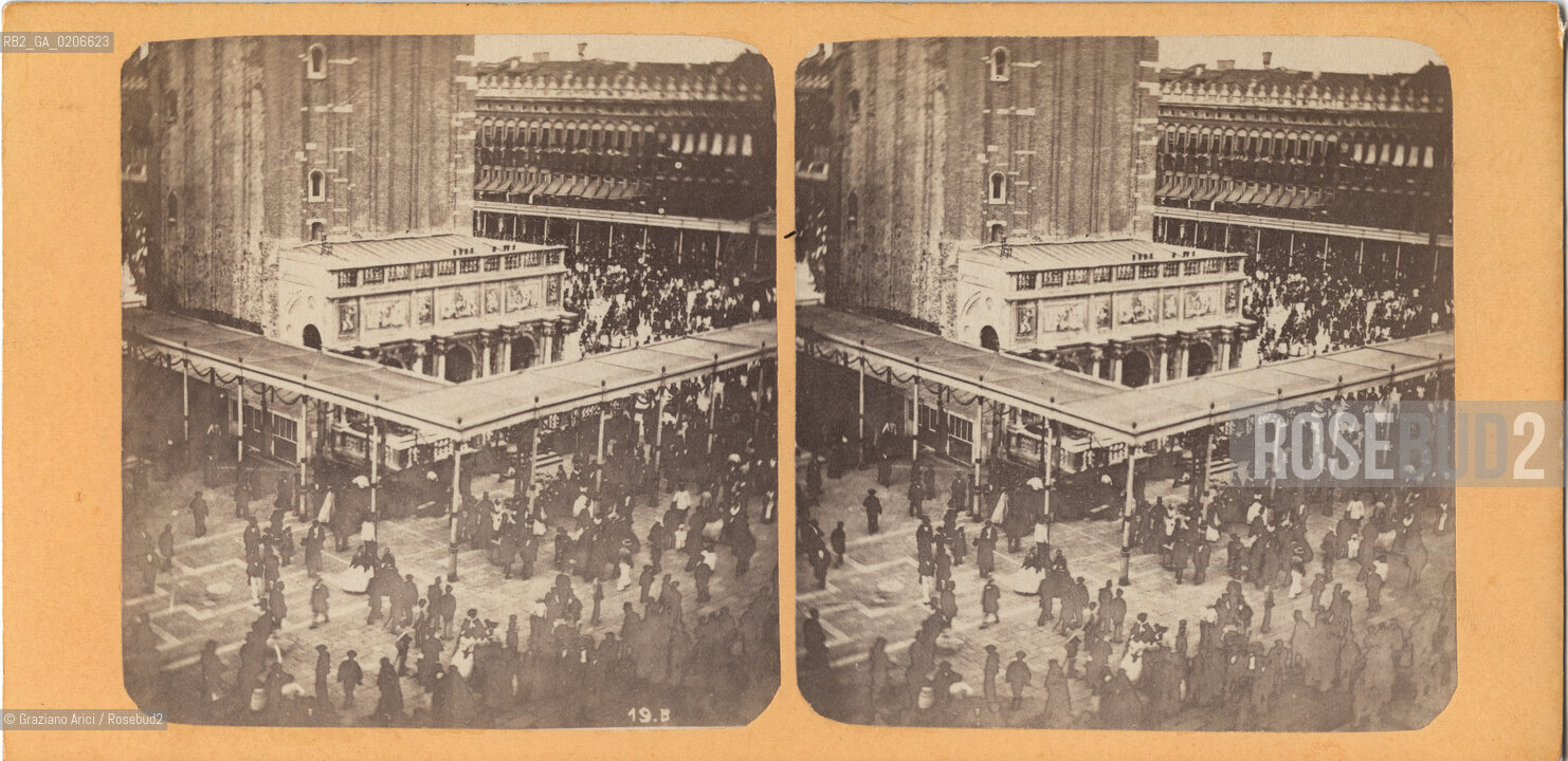 -VENEZIA, SENZA INDICAZIONE DAUTORE, PIAZZA S. MARCO FESTA DELLA SENSA, ANTE 1973. POSITIVO ALLALBUMINA MONTATO SU CARTONE, FOTOGRAFIA STEREOSCOPICA, CM 17,6X8,6  ©ARCHIVIO Graziano Arici/Rosebud2   CAMPANILE, FOTOANTICHE.-VENICE, NO AUTHORS INDICATION, PIAZZA S. MARCO FESTA DELLA SENSA, ANTE 1973. ALBUMEN POSITIVE MOUNTED ON CARDBOARD, STEREOSCOPICAL PHOTOGRAPH CM 17,6X8,6 ©Graziano Arici / rosebud2 .