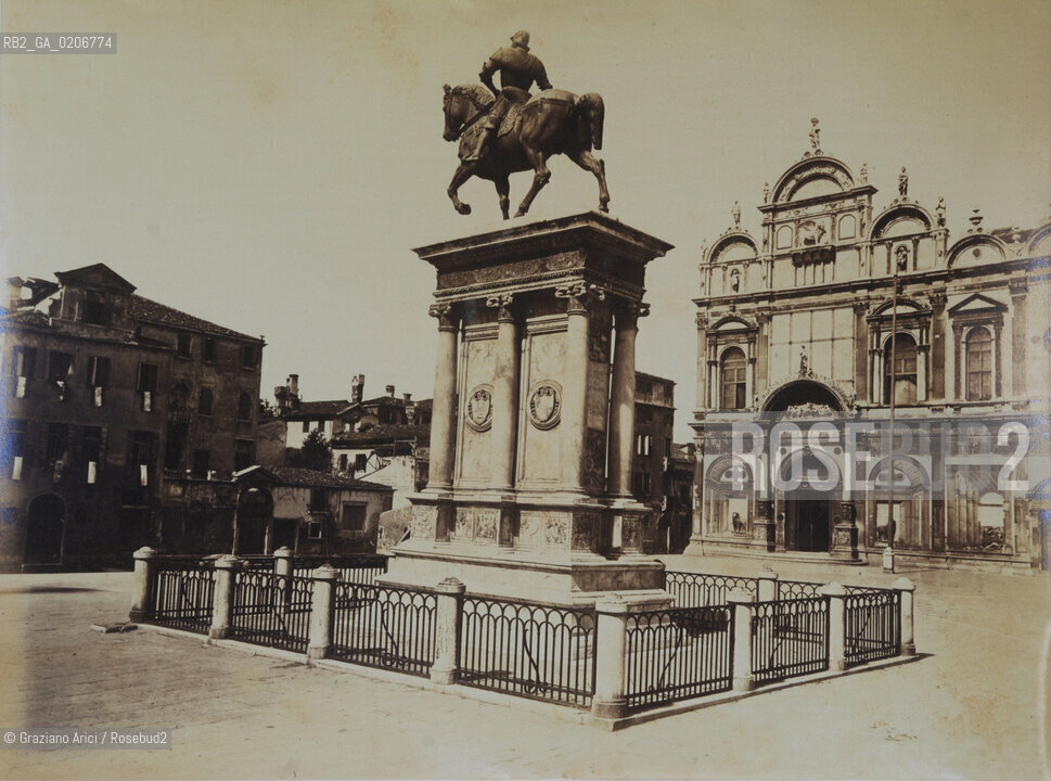 -VENEZIA, CARLO NAYA PIAZZA S. MARCO DA 75 A 79 BIS, MONUMENTO A BARTOLOMEO COLLEONI A SS. GIOVANNI E PAOLO. STAMPA ALLALBUMINA  INCOLLATA SU CARTONE, CM 36X27,3 ©ARCHIVIO Graziano Arici/Rosebud2   OSPEDALE, FOTOANTICHE.-VENICE, CARLO NAYA PIAZZA S. MARCO DA 75 A 79 BIS, MONUMENTO A BARTOLOMEO COLLEONI A SS. GIOVANNI E PAOLO, UNDATED. ALBUMEN PHOTOGRAPH  MOUNTED ON CARDBOARD, CM 36X27,3 ©Graziano Arici / rosebud2