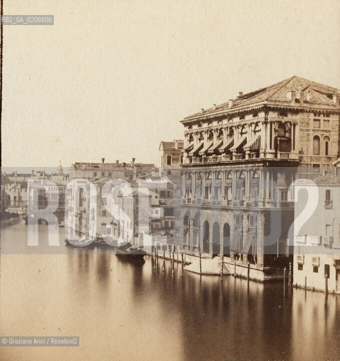 -VENEZIA, SENZA INDICAZIONE DAUTORE, CANAL GRANDE E PALAZZO CORNER, SENZA DATA. POSITIVO ALLALBUMINA MONTATO SU CARTONE, FOTOGRAFIA STEREOSCOPICA, CM 17X8,4  ©ARCHIVIO Graziano Arici/Rosebud2   FOTOANTICHE.-VENICE, NO AUTHORS INDICATION, CANAL GRANDE E PALAZZO CORNER, UNDATED. ALBUMEN POSITIVE MOUNTED ON CARDBOARD, STEREOSCOPICAL PHOTOGRAPH CM 17X8,4 ©Graziano Arici / rosebud2 .