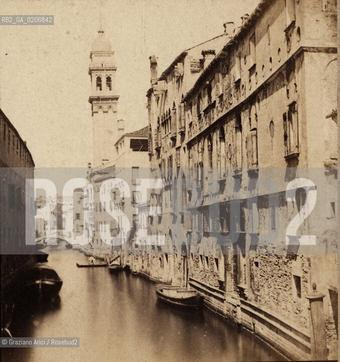 -VENEZIA, SENZA INDICAZIONE DAUTORE, RIO DEI GRECI, SENZA DATA. POSITIVO ALLALBUMINA MONTATO SU CARTONE, FOTOGRAFIA STEREOSCOPICA, CM 17,6X8,4  ©ARCHIVIO Graziano Arici/Rosebud2  CANALE, FOTOANTICHE.-VENICE, NO AUTHORS INDICATION, RIO DEI GRECI, UNDATED. ALBUMEN POSITIVE MOUNTED ON CARDBOARD, STEREOSCOPICAL PHOTOGRAPH CM 17,6X8,4 ©Graziano Arici / rosebud2 .