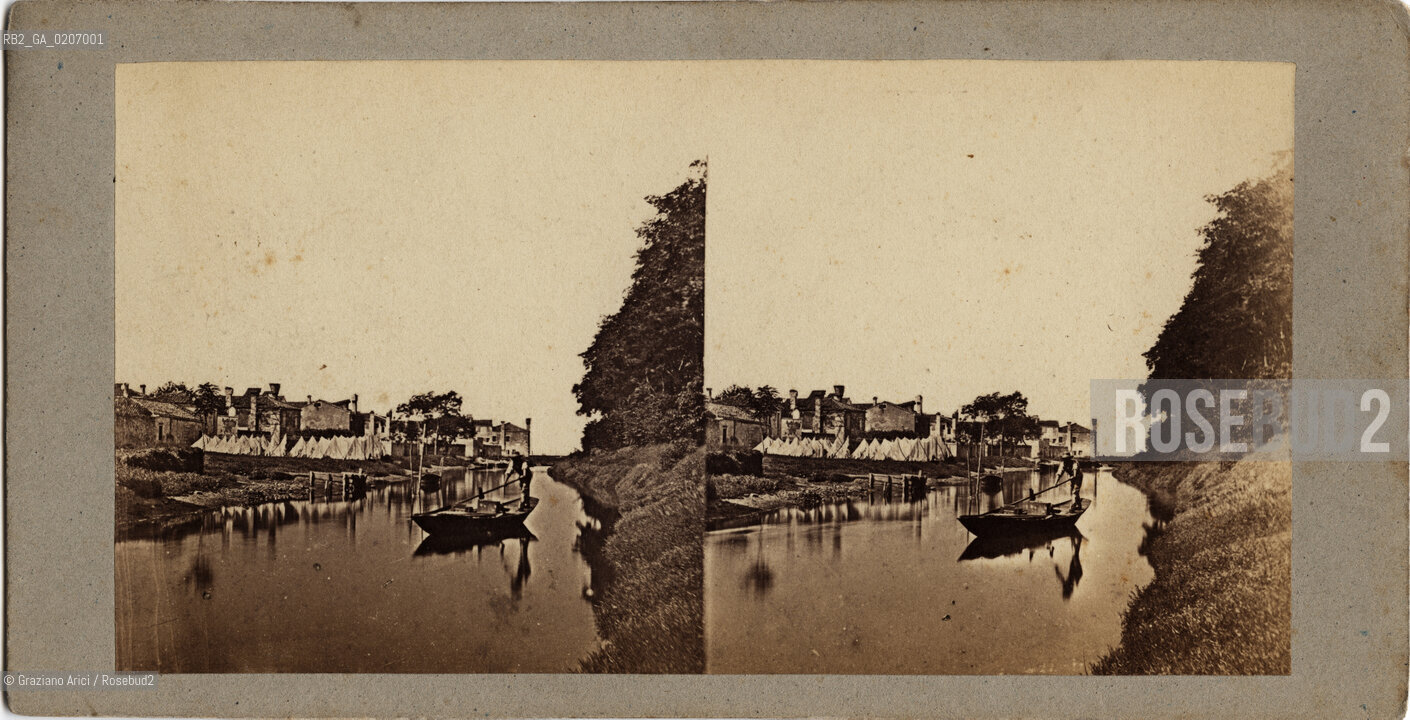 -VENEZIA, SENZA INDICAZIONE DAUTORE, CANALE PRESSO IL CAMPO DI MARTE, SENZA DATA. POSITIVO ALLALBUMINA MONTATO SU CARTONE, FOTOGRAFIA STEREOSCOPICA, CM 16,7X8,6  ©ARCHIVIO Graziano Arici/Rosebud2  BARCA SUL CANALE DELLARZIERE A S. MARTA, FOTOANTICHE.-VENICE, NO AUTHORS INDICATION, CANALE PRESSO IL CAMPO DI MARTE, UNDATED. ALBUMEN POSITIVE MOUNTED ON CARDBOARD, STEREOSCOPICAL PHOTOGRAPH CM 16,7X8,6 ©Graziano Arici / rosebud2