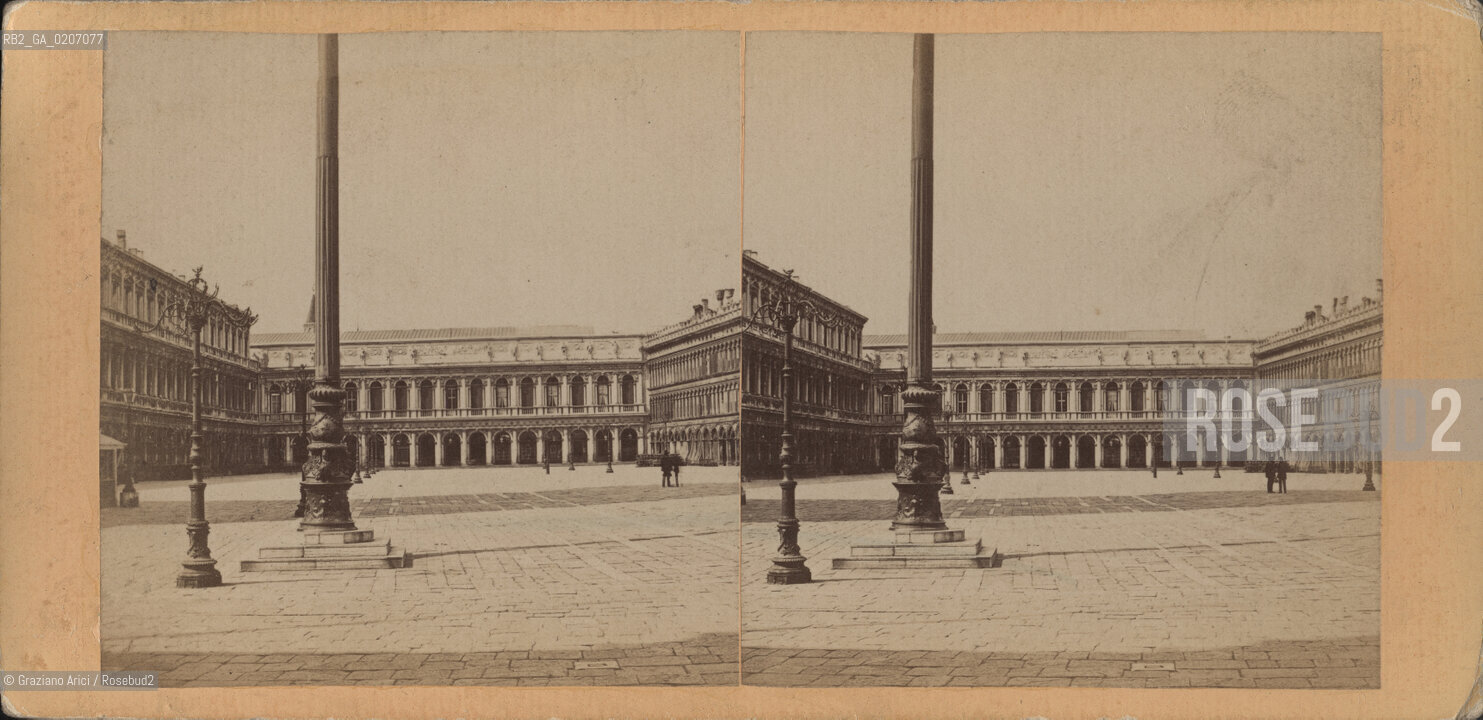 -VENEZIA, SENZA INDICAZIONE DAUTORE, PIAZZA S. MARCO, SENZA DATA. POSITIVO ALLALBUMINA MONTATO SU CARTONE, FOTOGRAFIA STEREOSCOPICA, CM 17,3X8,4  ©ARCHIVIO Graziano Arici/Rosebud2   FOTOANTICHE.-VENICE, NO AUTHORS INDICATION, PIAZZA S. MARCO, UNDATED. ALBUMEN POSITIVE MOUNTED ON CARDBOARD, STEREOSCOPICAL PHOTOGRAPH CM 17,3X8,4 ©Graziano Arici / rosebud2
