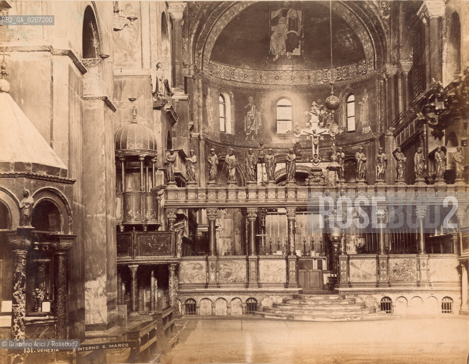 -VENEZIA, CARLO NAYA, INTERNO DELLA CHIESA DI S.MARCO, SENZA DATA. STAMPA ALLALBUMINA INCOLLATA SU CARTONE, CM 24X18,8 ©ARCHIVIO Graziano Arici/Rosebud2  FOTOANTICHE.-VENICE, CARLO NAYA, INTERNO DELLA CHIESA DI S.MARCO, UNDATED. ALBUMEN PHOTOGRAPH MOUNTED ON CARDBOARD, CM 24X18,8 ©Graziano Arici/Rosebud2 