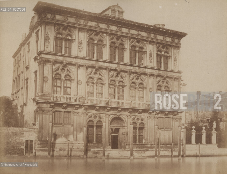 -VENEZIA, SENZA INDICAZIONE DAUTORE, PALAZZO VENDRAMIN-CALERGI, 1860 C.A. STAMPA ALLALBUMINA INCOLLATA SU CARTONE, CM 23,6X18,2 ©ARCHIVIO Graziano Arici/Rosebud2  FOTOANTICHE.-VENICE, NO AUTHORS INDICATION,  PALAZZO VENDRAMIN-CALERGI, 1860 C.A. ALBUMEN PHOTOGRAPH MOUNTED ON CARDBOARD, CM 23,6X18,2 ©Graziano Arici/Rosebud2 