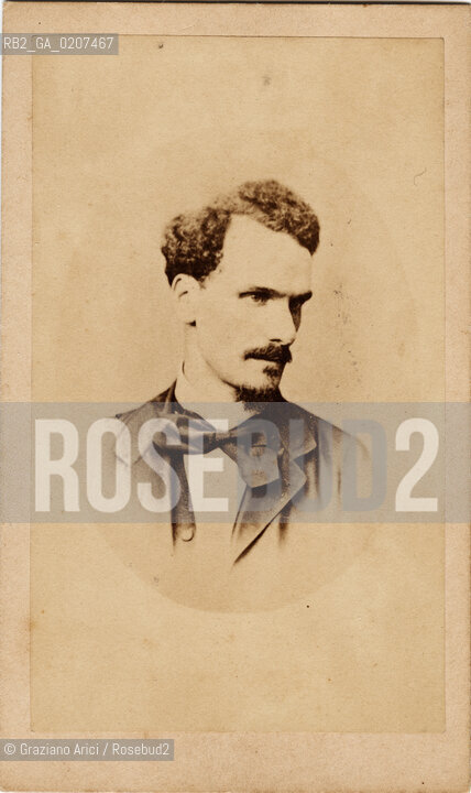 -PARIGI, SENZA INDICAZIONE DAUTORE, RITRATTO DI HENRI ROCHEFORT, MEMBRO DELLA COMUNE DI PARIGI, GIORNALISTA, 1871. STAMPA ALLALBUMINA INCOLLATA SU CARTONE, CARTE DE VISITE, CM 6,3X10,5  ©ARCHIVIO Graziano Arici/Rosebud2  FOTOANTICHE.-PARIS, NO AUTHORS INDICATION, PORTRAIT OF HENRI ROCHEFORT, COMMUNE S MEMBER, JOURANLIST, 1871. ALBUMEN PHOTOGRAPH MOUNTED ON CARDBOARD, CARTE DE VISITE CM 6,3X10,5 ©Graziano Arici / rosebud2