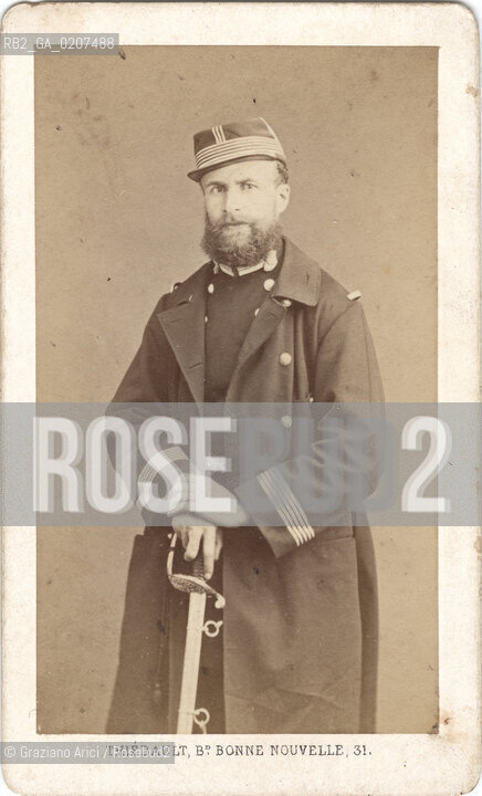 -PARIGI, PHOTOGRAPHIE THIEBAULT, RITRATTO DI GUSTAVE FLOURENS, MEMBRO DELLA COMUNE PARIGI, INSEGNANTE, 1871. STAMPA ALLALBUMINA INCOLLATA SU CARTONE, CARTE DE VISITE, CM 6,3X10,5  ©ARCHIVIO Graziano Arici/Rosebud2  FOTOANTICHE.-PARIS, PHOTOGRAPHIE THIEBAULT, PORTRAIT OF GUSTAVE FLOURENS, COMMUNE S MEMBER, TEACHER, 1871. ALBUMEN PHOTOGRAPH MOUNTED ON CARDBOARD, CARTE DE VISITE CM 6,3X10,5 ©Graziano Arici / rosebud2