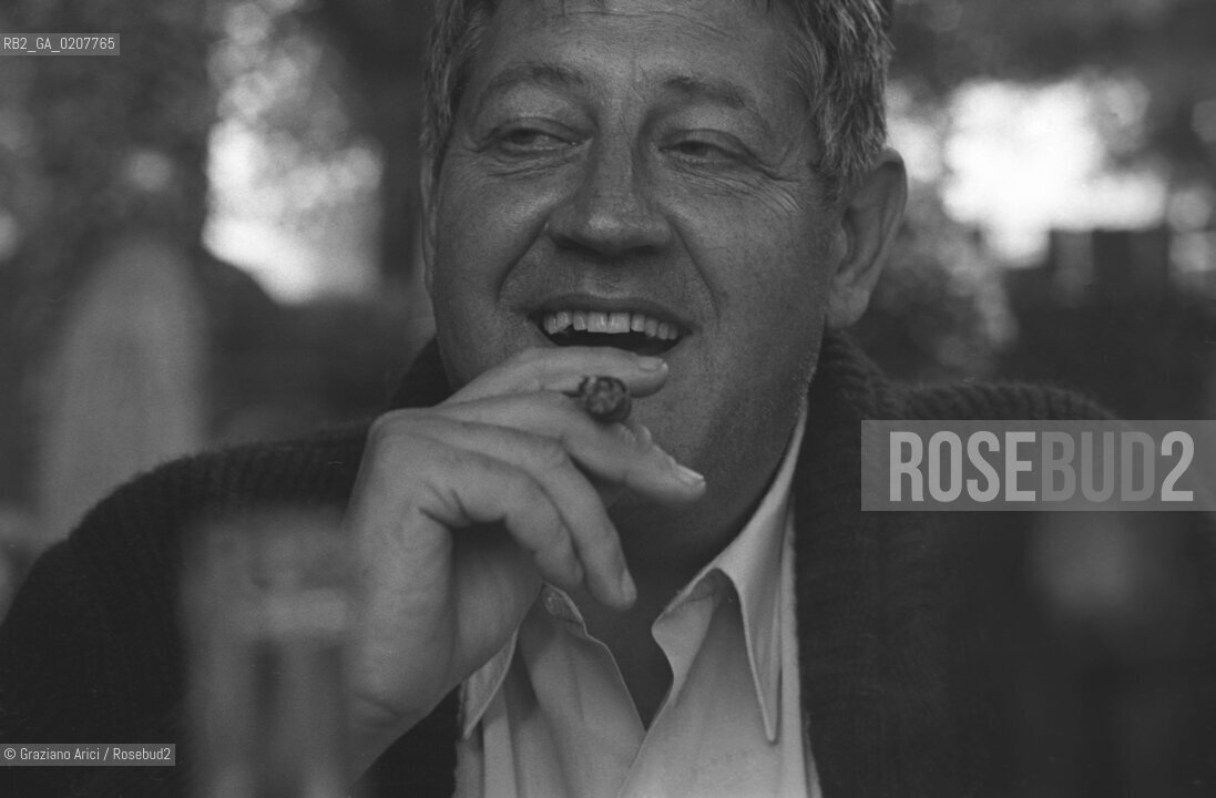 VENEZIA 1981 IL DISEGNATORE DI FUMETTI HUGO PRATT ©Graziano Arici/Rosebud2 ARTE  FUMETTO DISEGNO LIDO