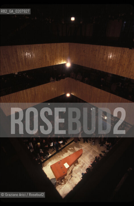 PROGETTO  IL TEATRO DEL MONDO  DELLARCHITETTO ALDO ROSSI - BIENNALE CARNEVALE DEL TEATRO  - VENEZIA - 1980 - ©Graziano Arici/Rosebud2 / TEATRO / ARCHITETTURA