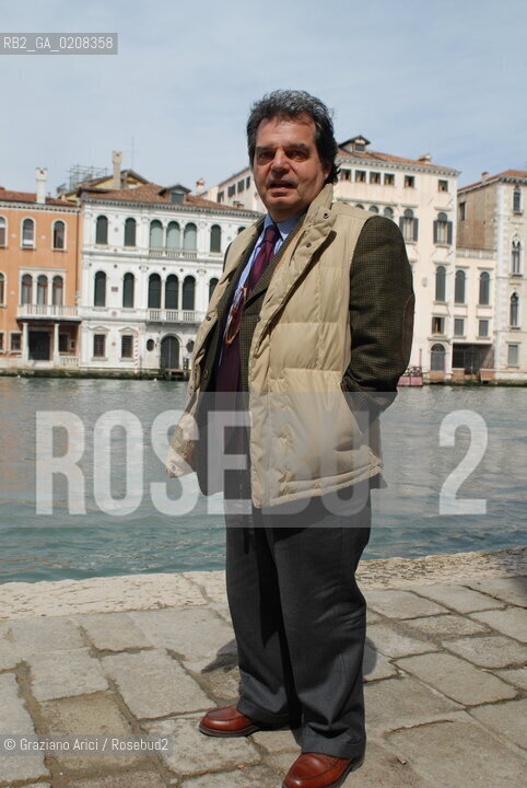 VENEZIA, 03.04.2008. RENATO BRUNETTA, ECONOMIST AND POLITICIAN, EUROPEAN PARLIAMENT DEPUTY, VICE-COORDINATOR OF FORZA ITALIA PARTY © MARTABUSO/ARICI/GRAZIANERI RITRATTO POLITICA VICECOORDINATORE FORZA ITALIA DEPUTATO