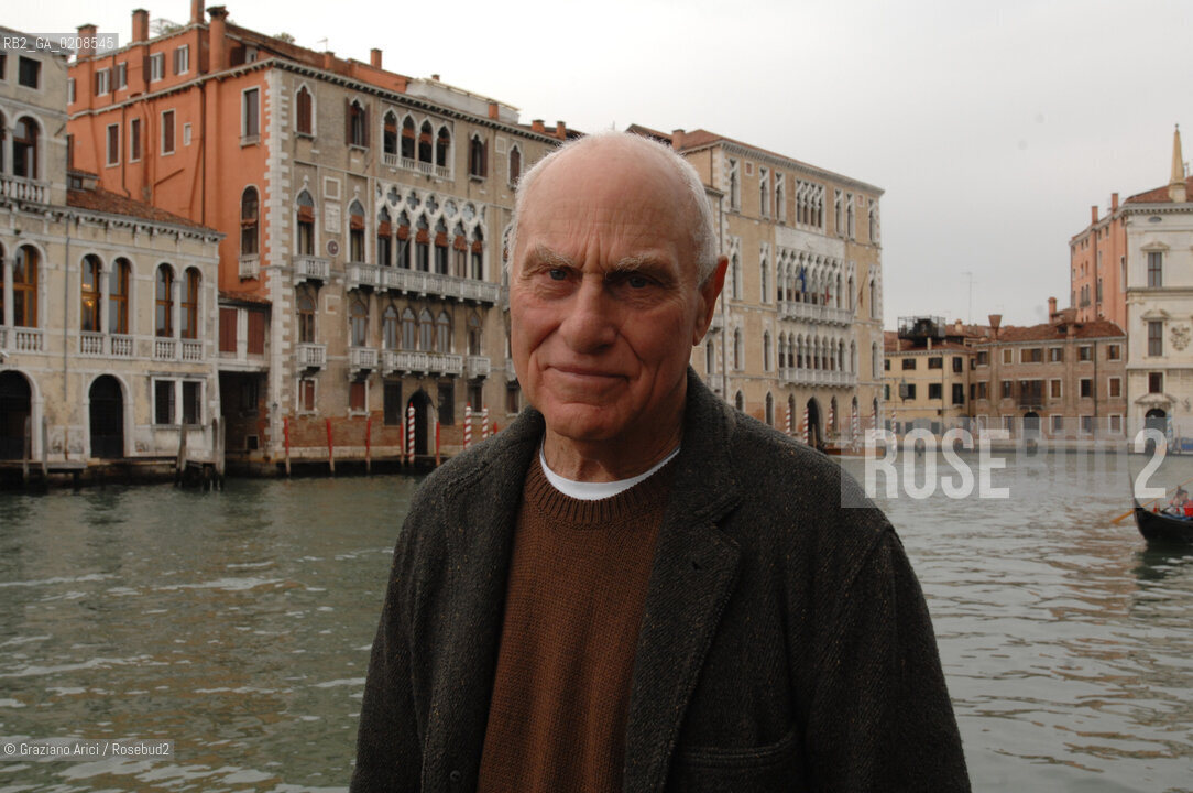 VENICE 15/4/2008 - THE ARTIST RICHARD SERRA VISITING THE PALAZZO GRASSI EXPOSITION ROMA AND I BARBARI ©Graziano Arici/Rosebud2