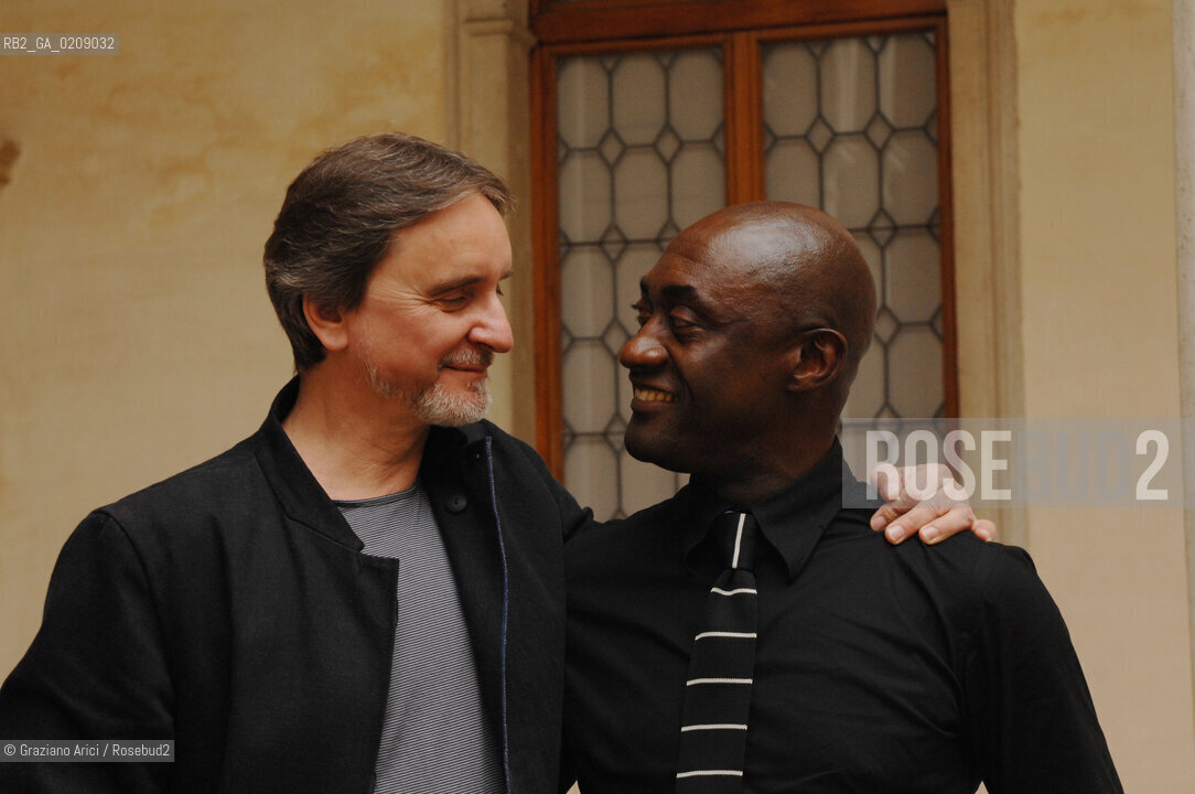 VENICE, 16.06.2008. BIENNALE DANCE. THE DANCER AND CHOREOGRAPHER JIRI KYLIAN, GOLDEN LION FOR LIFETIME ACHIEVEMENT WITH THE DIRECTOR ISMAEL IVO ©Graziano Arici/Rosebud2