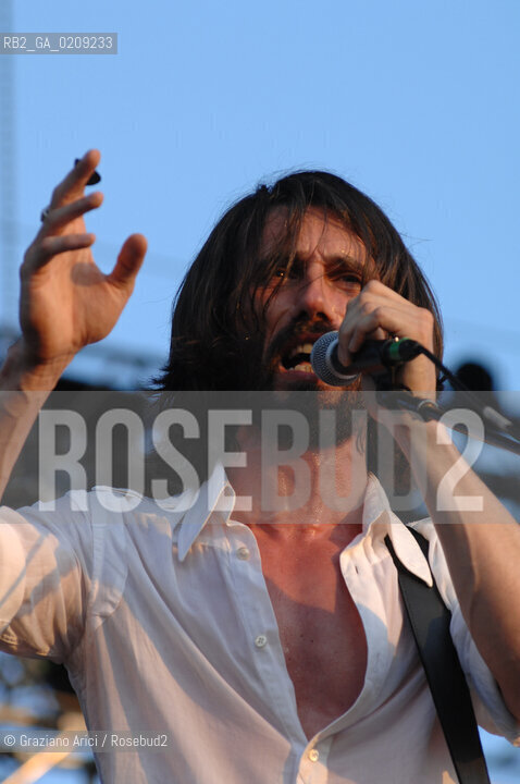 VENEZIA 20/06/08 - PARCO S.GIULIANO - HEINEKEN JAMMIN FESTIVAL : CRISTIANO GODANO OF THE ROCK BAND MARLENE KUNTZ @ Graziano Arici/Rosebud2 MUSICA POP ROCK