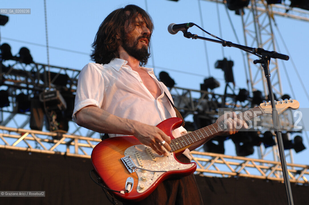 VENEZIA 20/06/08 - PARCO S.GIULIANO - HEINEKEN JAMMIN FESTIVAL : CRISTIANO GODANO OF THE ROCK BAND MARLENE KUNTZ @ Graziano Arici/Rosebud2 MUSICA POP ROCK