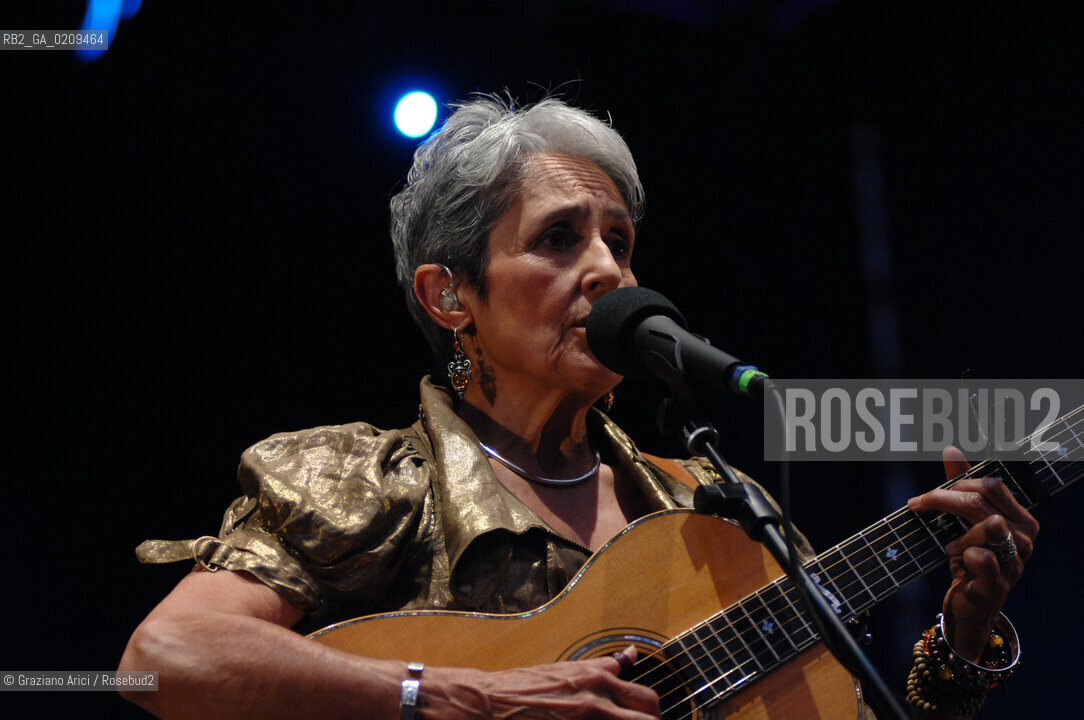 VENICE 22/07/08 THE MUSICIAN JOAN BAEZ IN CONCERT IN ST.MARKSS SQUARE @ Graziano Arici/Rosebud2 CONCERTO MUSICA POP ROCK FOLK