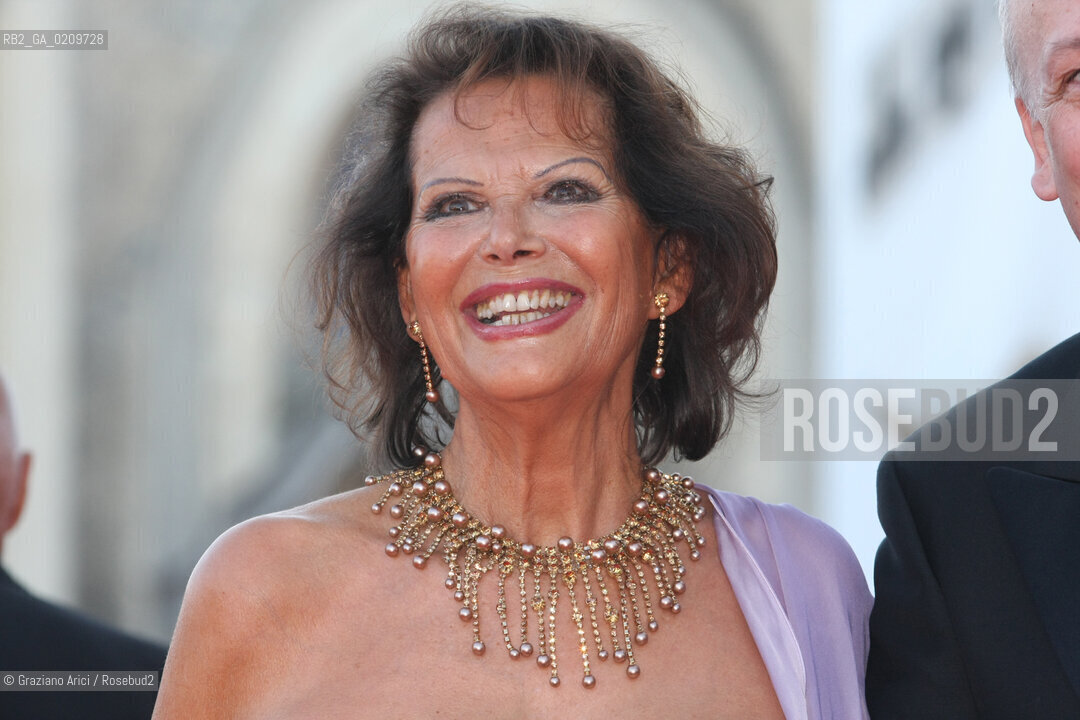 27/08/08 - VENICE 65TH INTERNATIONAL FILM FESTIVAL - OPENING CEREMONY, RED CARPET - CLAUDIA CARDINALE @ Graziano Arici / rosebud2 CINEMA BIENNALE ©Graziano Arici/Rosebud2 BIENNALE CINEMA