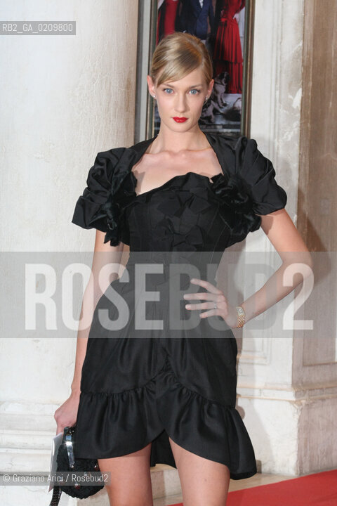 28/08/08 - 65th VENICE INTERNATIONAL FILM FESTIVAL - SCREENING OF THE MOVIE VALENTINO, THE LAST EMPEROR AT THE FENICE OPERA HOUSE - THE FASHION MODEL EVA RICCOBONO @ Graziano Arici / rosebud2 CINEMA BIENNALE ©Graziano Arici/Rosebud2 BIENNALE CINEMA ©Graziano Arici/Rosebud2 BIENNALE CINEMA