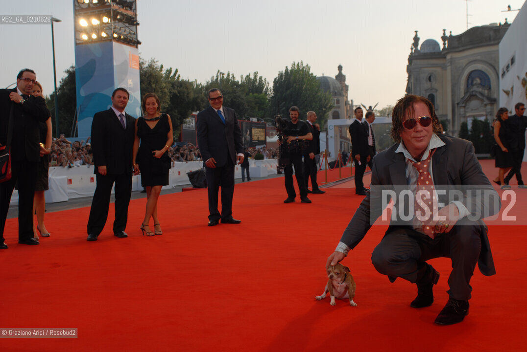 06/09/08 - 65th VENICE  INTERNATIONAL FILM FESTIVAL - GOLDEN LION NIGHT.RED CARPET.THE ACTOR MICKEY ROURKE © ERREBI