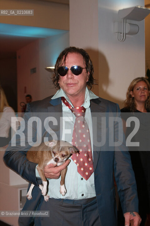 06/09/08 - 65th VENICE INTERNATIONAL FILM FESTIVAL - THE OFFICIAL AWARDS - THE ACTOR MICKEY ROURKE