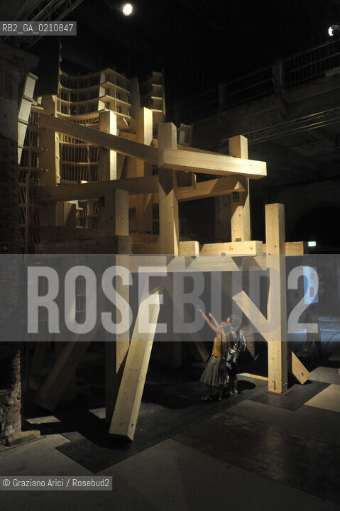 VENICE 11/09/08 - 11th INTERNATIONAL ARCHITECTURE EXIBITION OF BIENNALE : ARSENALE CORDERIE : FRANK O. GEHRY - UNGAPATHKET ©Graziano Arici/Rosebud2 BIENNALE ARCHITETTURA ARCHITETTO