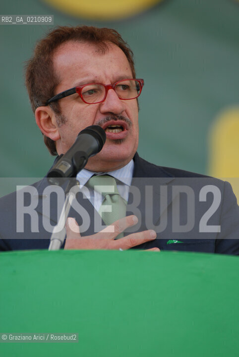 VENEZIA, 14-09-2008. FESTA DEI POPOLI PADANI ORGANIZZATA DA LEGA NORD.IL MINISTRO DELLINTERNO ROBERTO MARONI © MARTABUSO/ARICI/GRAZIANERI POLITICA  POLITICA