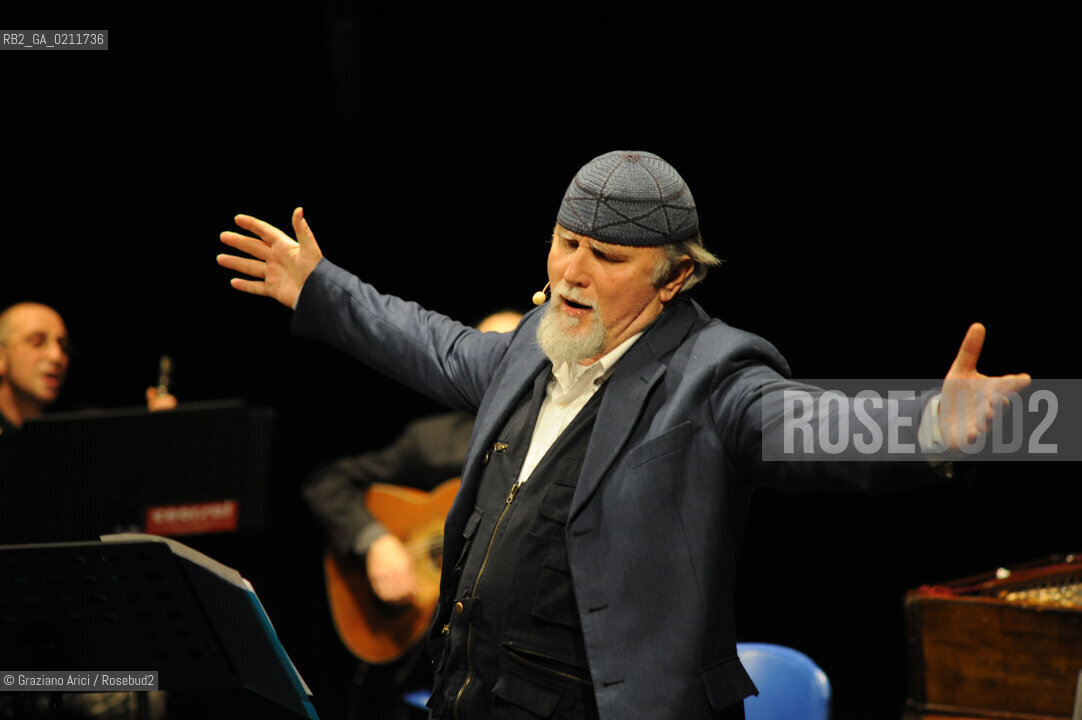 VENICE, 18.01.2009. MONI OVADIA, ACTOR, WRITER AND SINGER © MARTABUSO/ARICI/GRAZIANERI LETTERATURA TEATRO