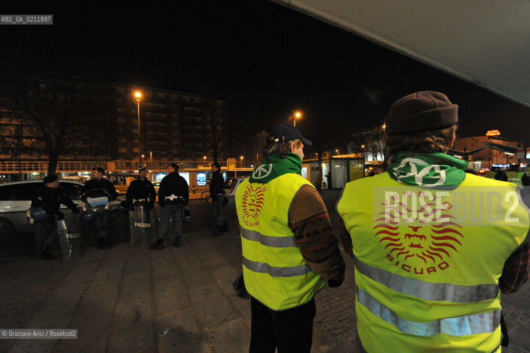 PADUA 27/02/09 : PATROLS OF LEGA PARTY AGAINST THE CRIME IN THE TRAIN STATION ©Graziano Arici/Rosebud2 RONDA A PADOVA