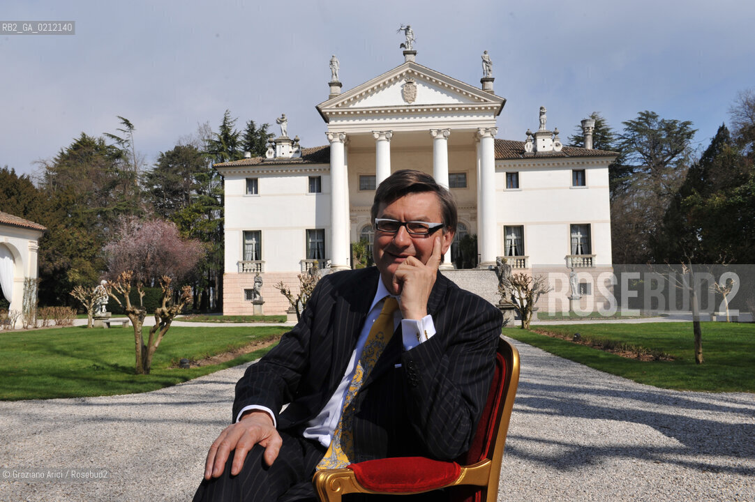 MONTEBELLUNA (TREVISO) - THE GEOX OWNER : YHE BUSINESSMAN MARIO MORETTI POLEGATO ©Graziano Arici/Rosebud2 SCARPE POLEGATO FABBRICA OPERAIO