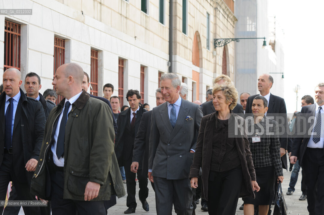 VENICE 28/04/09 - CHARLES, THE PRINCE OF WALES VISITING VENICE © MARTA BUSO/ARICI/GRAZIA NERI PRINCIPE NOBILE GALLES