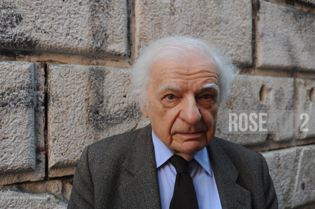 VENEZIA,21.05.2009. PORTRAIT OF THE WRITER, INTELLECTUAL AND POET YVES BONNEFOY © MARTABUSO/ARICI/GRAZIANERI LETTERATURA