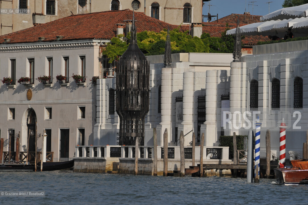 VENEZIA 5/06/09 - MANIFESTAZIONI DARTE A VENEZIA DURANTE LA BIENNALE ARTE : PEGGY GUGGENHEIM COLLECTION WIM DELVOYE ©Graziano Arici/Rosebud2