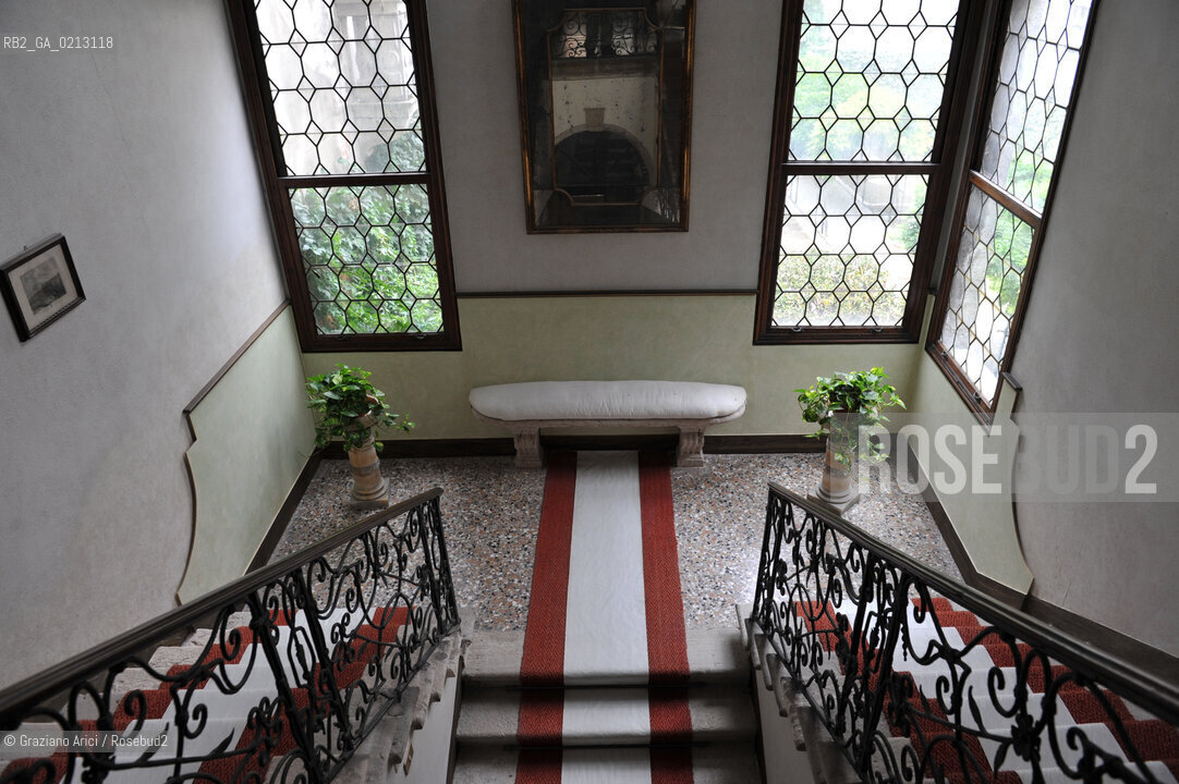 VENICE 21/06/09 - THE FASHION DESIGNER PIERRE CARDIN IN HIS PALACE IN VENICE CA BRAGADIN  : THE PALACE IN THE 18TH CENTURY WAS THE PALACE WHERE LIVED THE WELL KNOWN LIBERTINE GIACOMO CASANOVA  ©Graziano Arici/Rosebud2 MODA STILISTA