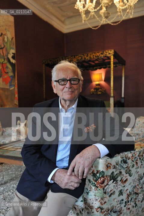 VENICE 21/06/09 - THE FASHION DESIGNER PIERRE CARDIN IN HIS PALACE IN VENICE CA BRAGADIN  : THE PALACE IN THE 18TH CENTURY WAS THE PALACE WHERE LIVED THE WELL KNOWN LIBERTINE GIACOMO CASANOVA  ©Graziano Arici/Rosebud2 MODA STILISTA