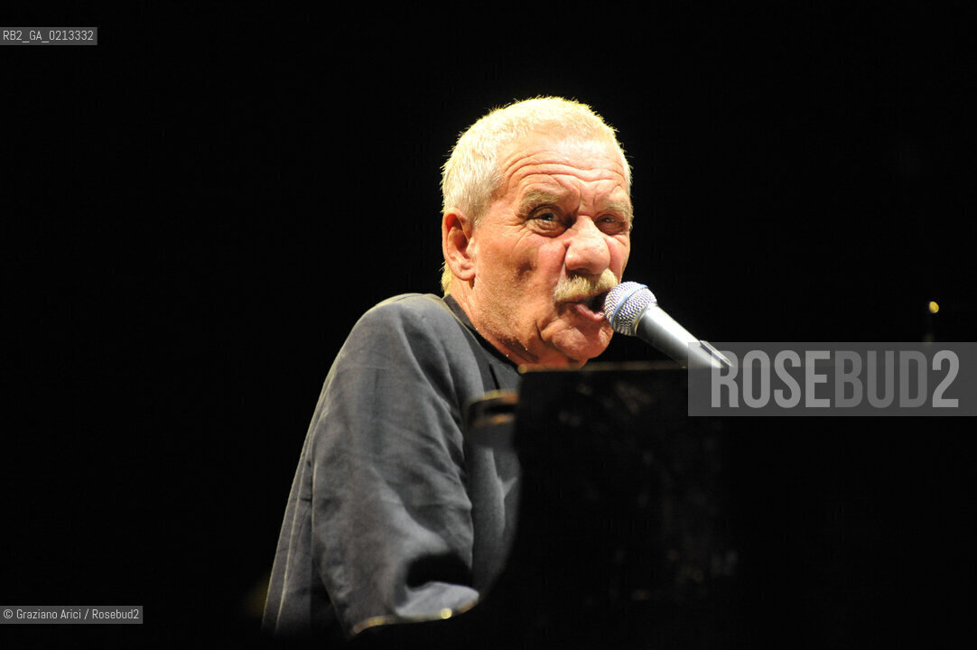 VENICE 31/07/09 - THE SINGER AND COMPONIST PAOLO CONTE IN CONCERT IN VENICE @ Graziano Arici/Rosebud2 MUSICA CANTAUTORE