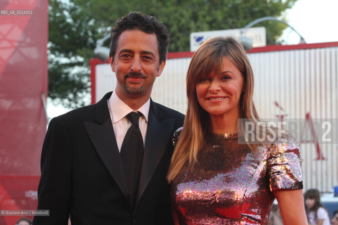 Italy, Venice - September 8th, 2009 .66th VENICE INTERNATIONAL FILM FESTIVAL - RED CARPET FILM: THE MEN WHO STARE AT GOATS. THE DIRECTOR GRANT HESLOV WITH HIS WIFE ATTEND THE PREMIERE. ©Graziano Arici/Rosebud2