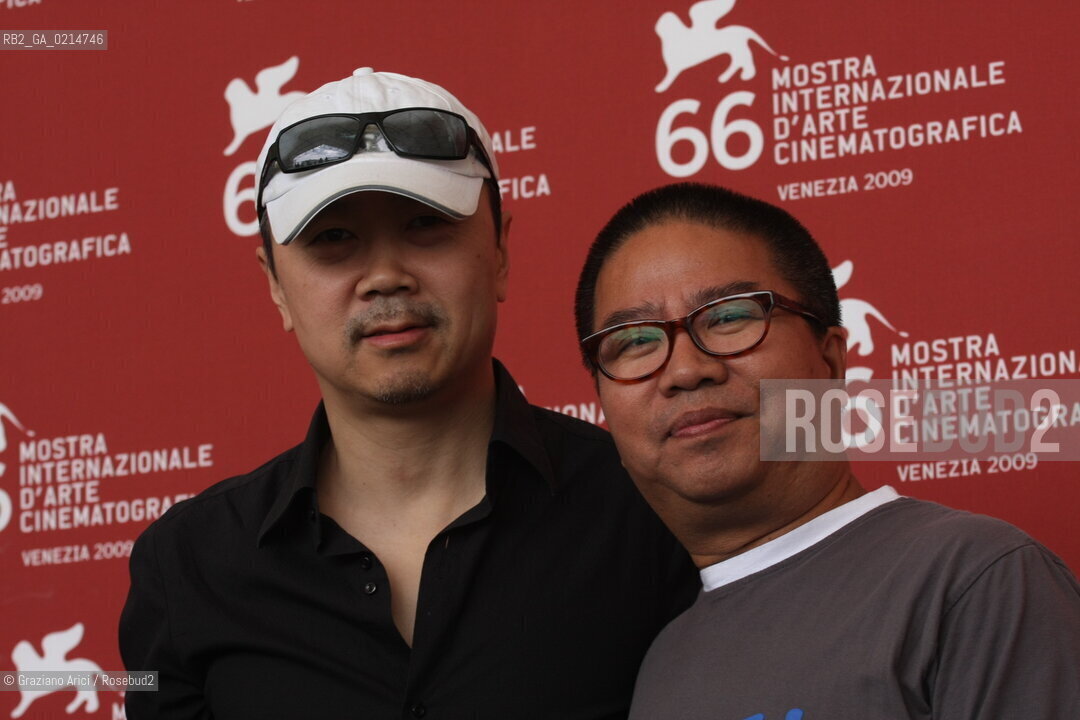 Italy, Venice - September 12th, 2009.66th VENICE INTERNATIONAL FILM FESTIVAL - FILM: CHENGDU, WO AI NI (CHENGDU, I LOVE YOU). THE DIRECTORS FRUIT CHAN (LEFT) AND CUI JIAN ©Graziano Arici/Rosebud2